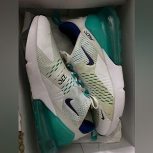 Nike Air Max 270